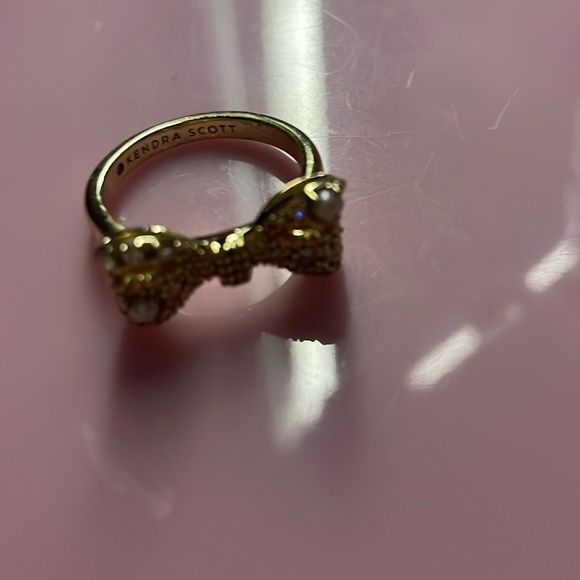 Kendra Scott Gold Bow Ring with Pearl Accents - Picture 2 of 4